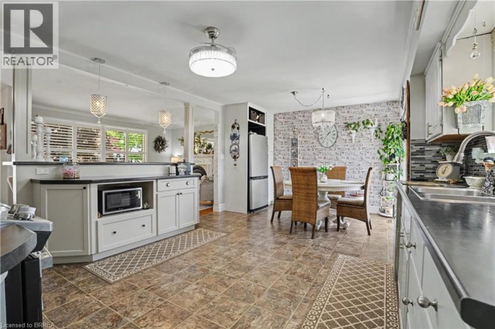 Photo 9 at 52 Lorne Avenue, Burford
