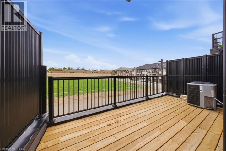 Photo 17 at 107 - 585 E Colborne Street, Victoria / Arthur, Brantford