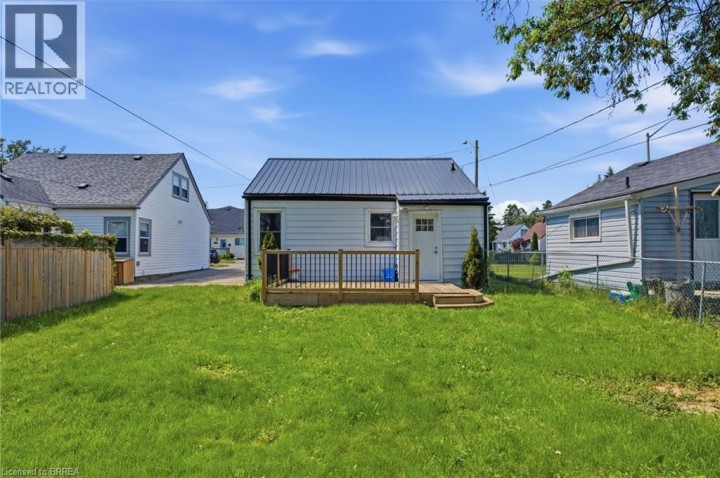 Photo 17 at 48 Seventh Avenue, Eagle Place East, Brantford