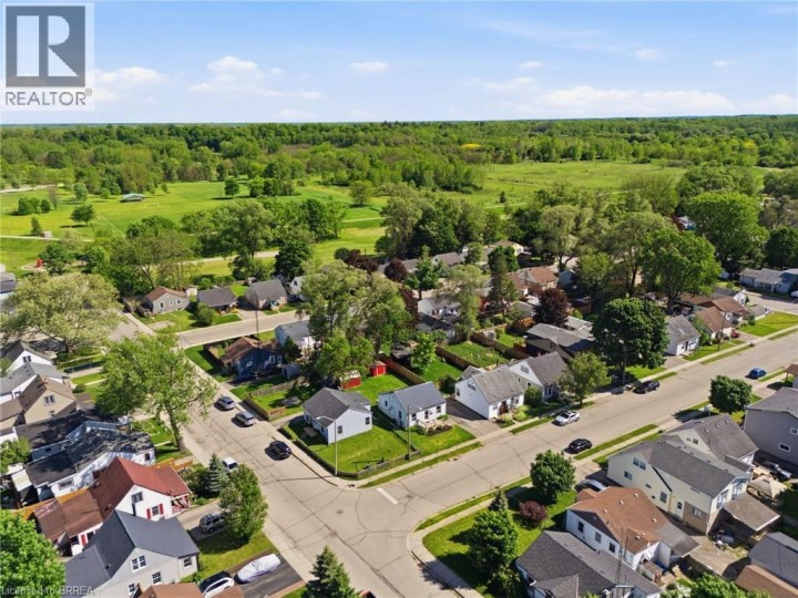 Photo 21 at 48 Seventh Avenue, Eagle Place East, Brantford