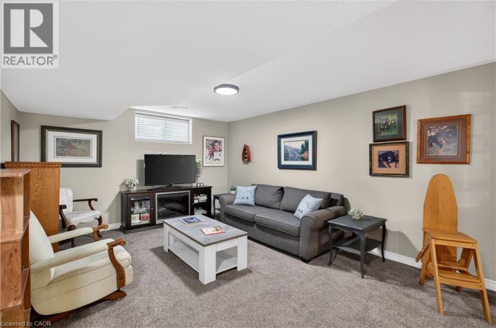 Photo 29 at 36 Banks Street, Holmedale, Brantford