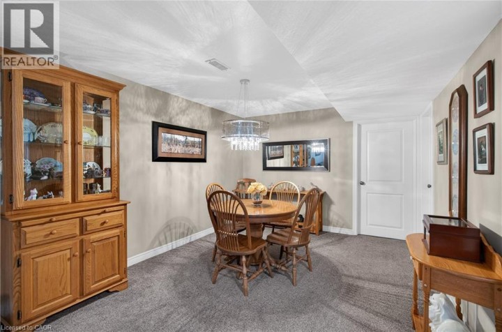 Photo 33 at 36 Banks Street, Holmedale, Brantford
