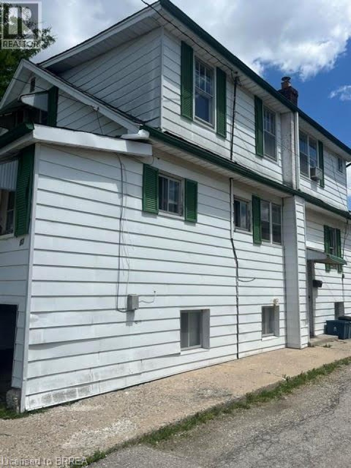 Photo 4 at 83 Stanley Street, Echo Place, Brantford
