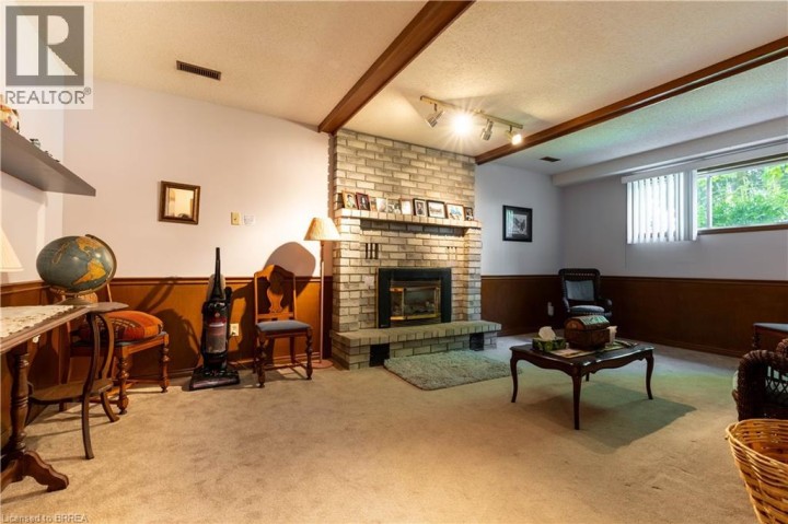 Photo 20 at 12 Spartan Drive, Brier Park, Brantford