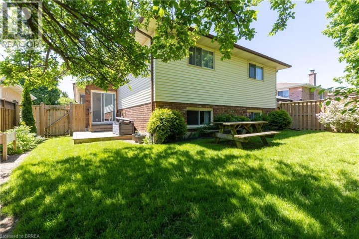 Photo 25 at 12 Spartan Drive, Brier Park, Brantford