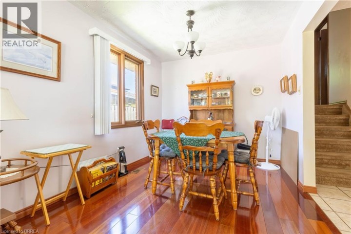 Photo 6 at 12 Spartan Drive, Brier Park, Brantford