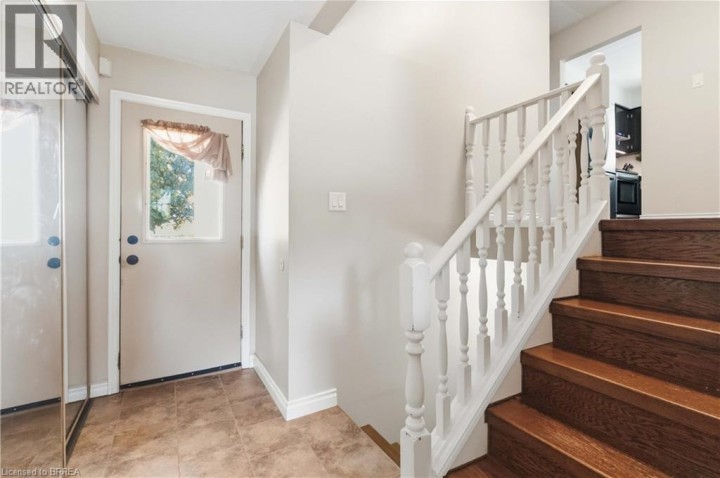 Photo 3 at 352 Brantwood Park Road, Lynden Hills, Brantford