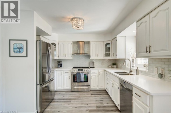 Photo 14 at 102 Allen Street, Tillsonburg