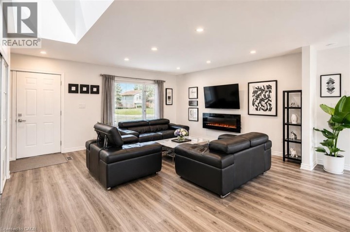 Photo 6 at 102 Allen Street, Tillsonburg