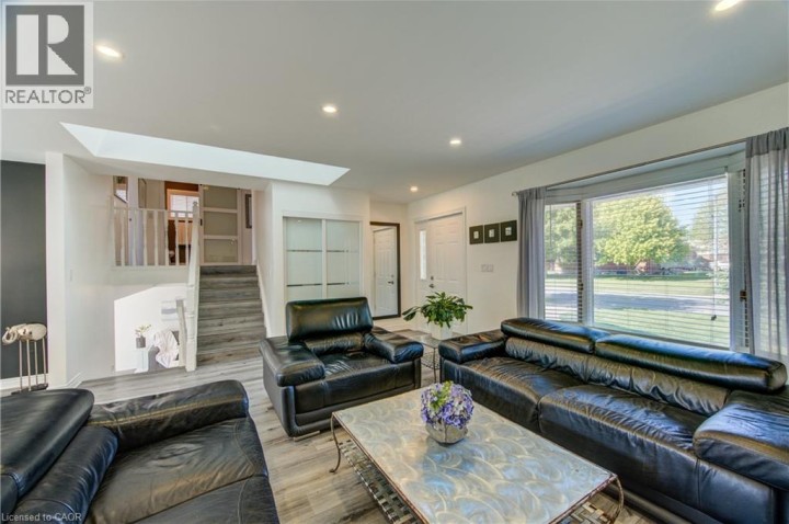 Photo 9 at 102 Allen Street, Tillsonburg