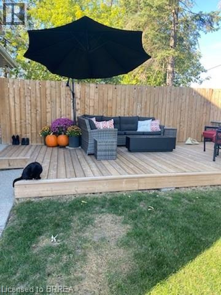 Photo 9 at C - 52 Ewing Drive, Ewing, Brantford