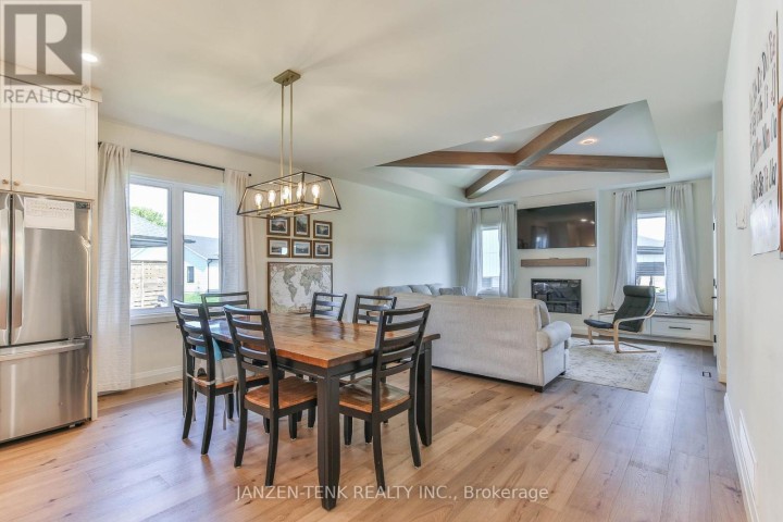 Photo 14 at 11 Charles Court, Port Burwell, Bayham