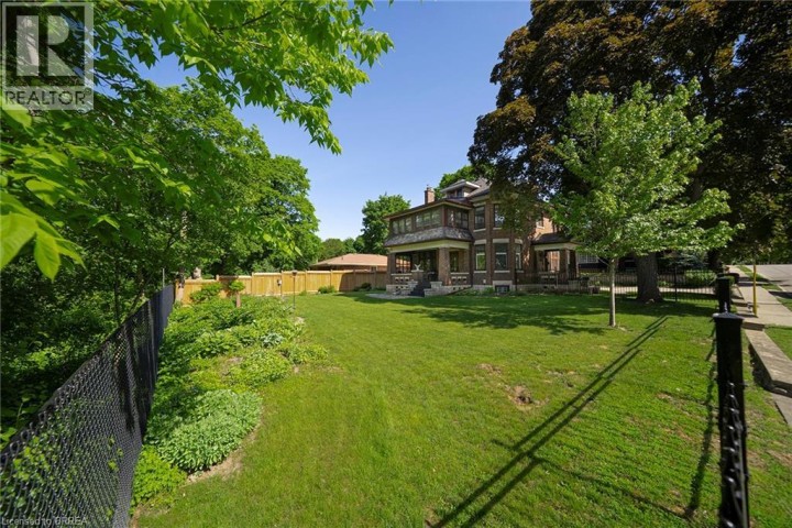 Photo 5 at 8 Abigail Avenue, Abigail / Lyons, Brantford