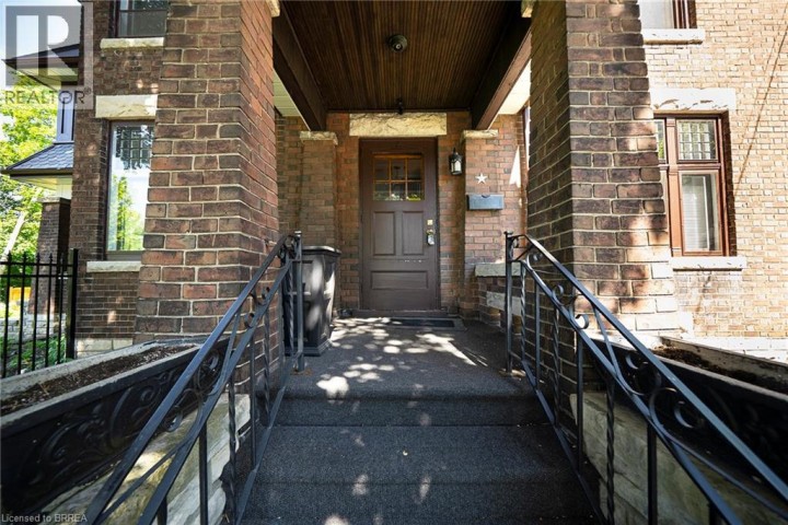 Photo 6 at 8 Abigail Avenue, Abigail / Lyons, Brantford