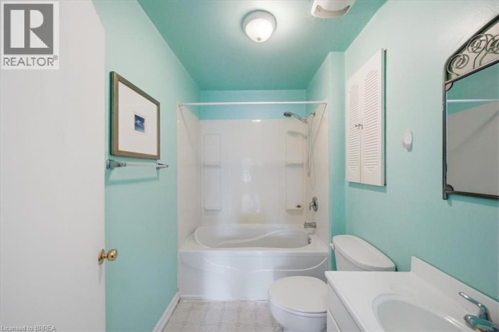 Photo 16 at 121 Wilkes Street, Holmedale, Brantford