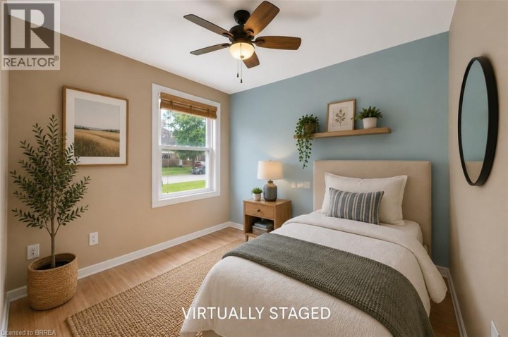 Photo 12 at 121 Wilkes Street, Holmedale, Brantford