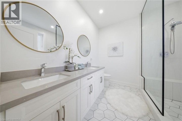 Photo 16 at 422 Mount Pleasant Road, Tutela Heights, Brantford