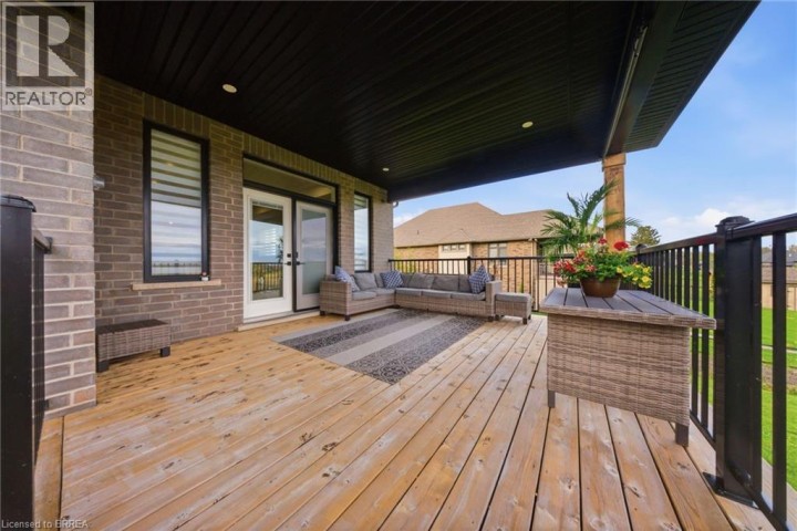 Photo 28 at 422 Mount Pleasant Road, Tutela Heights, Brantford