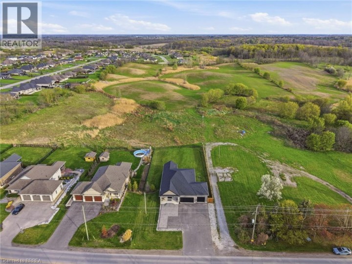Photo 33 at 422 Mount Pleasant Road, Tutela Heights, Brantford
