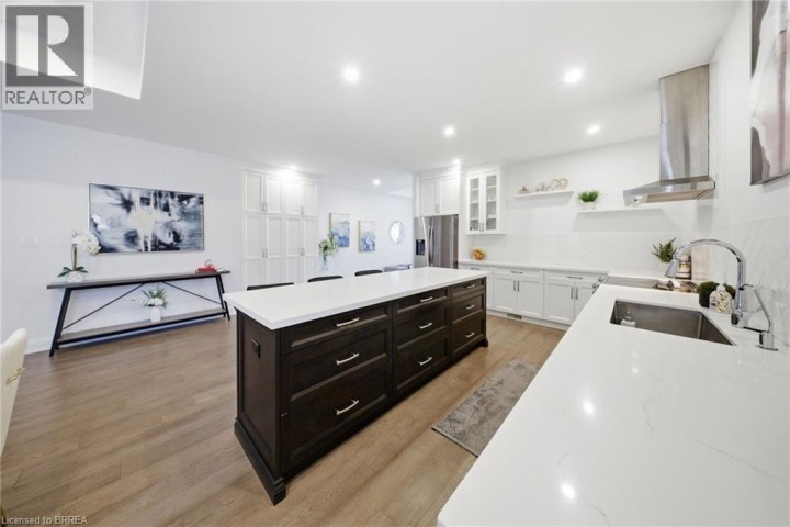 Photo 8 at 422 Mount Pleasant Road, Tutela Heights, Brantford