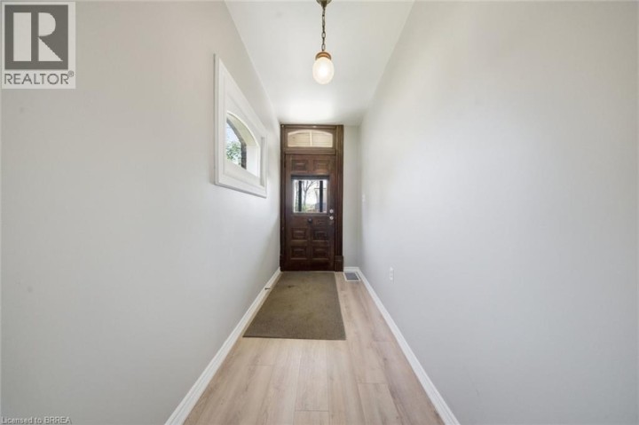 Photo 4 at 76 Brock Street, East Ward, Brantford