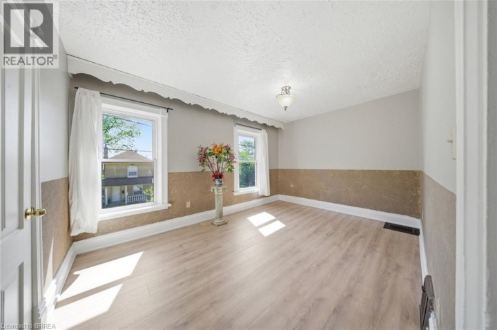 Photo 18 at 76 Brock Street, East Ward, Brantford