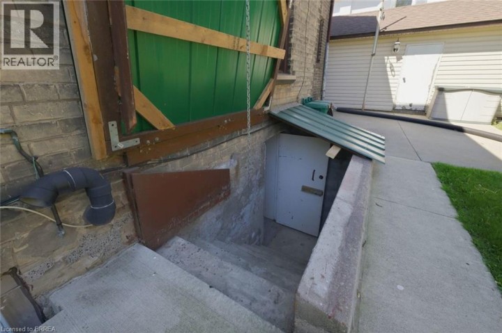 Photo 22 at 76 Brock Street, East Ward, Brantford
