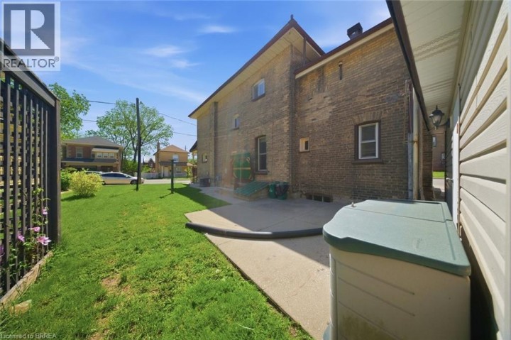 Photo 28 at 76 Brock Street, East Ward, Brantford
