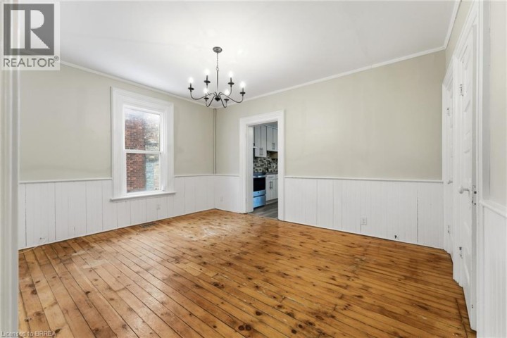 Photo 4 at 174 Darling Street, East Ward, Brantford