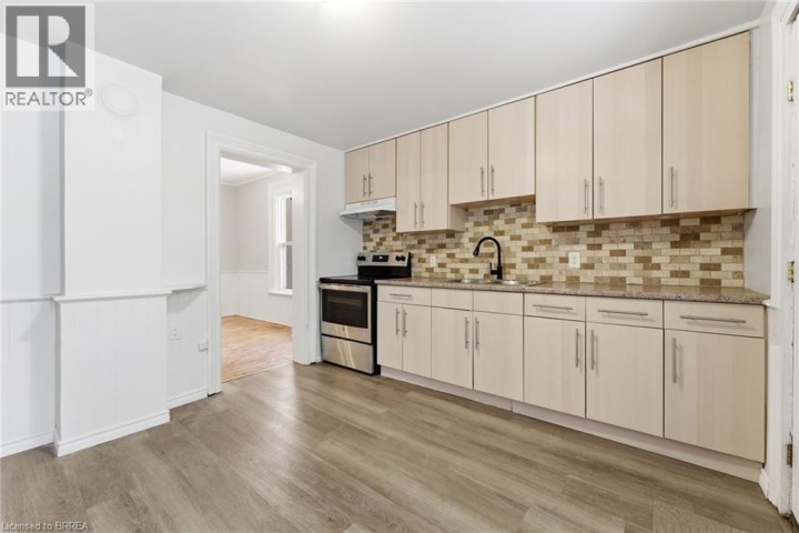Photo 5 at 174 Darling Street, East Ward, Brantford