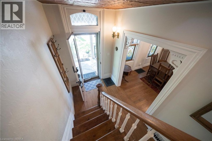 Photo 22 at 11 Chestnut Avenue, Lansdowne, Brantford