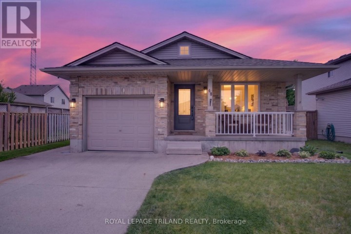 Photo 2 at 48 Cottonwood Drive, St. Thomas