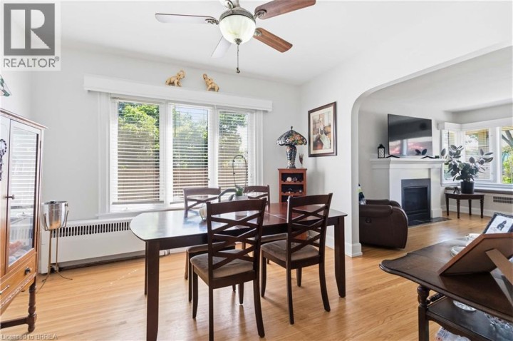 Photo 17 at 134 Queensway Drive, Queensway / Grove, Brantford