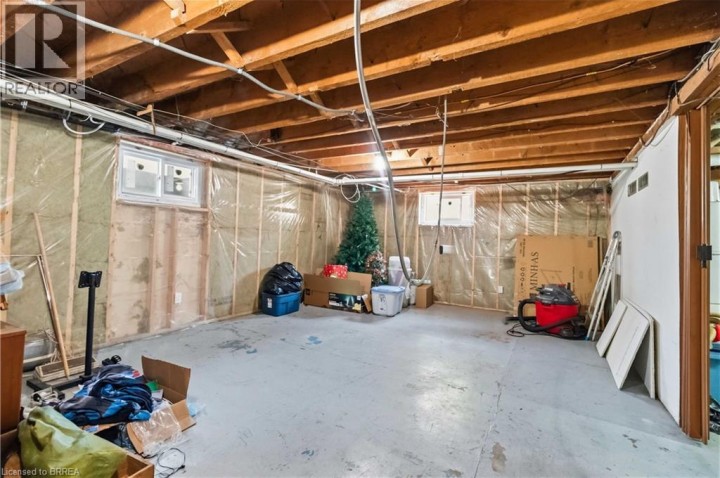 Photo 41 at 134 Queensway Drive, Queensway / Grove, Brantford