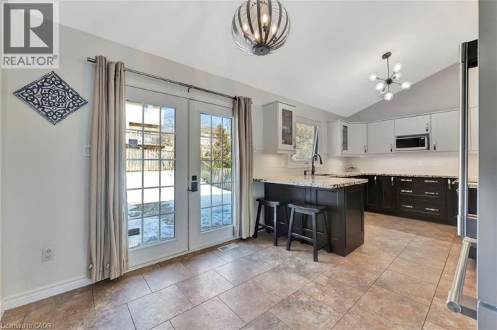 Photo 12 at 52 Beckett Drive, Beckett, Brantford