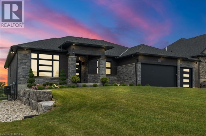 Photo 2 at 14 Hudson Drive, Oakhill Dr, Brantford