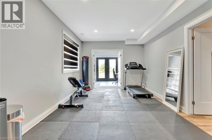 Photo 30 at 14 Hudson Drive, Oakhill Dr, Brantford