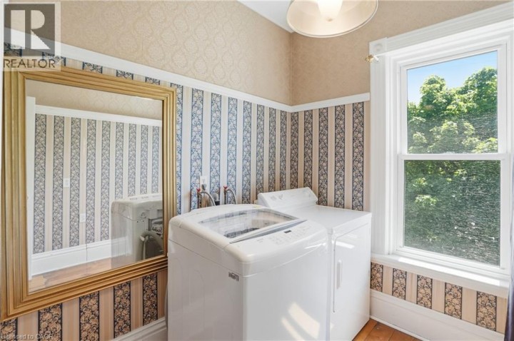 Photo 18 at 86 Oak Street, Old West Brant, Brantford