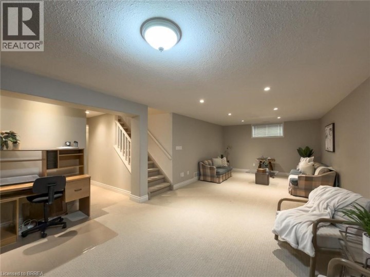 Photo 21 at 2 - 95 North Park Street, Terrace Hill, Brantford