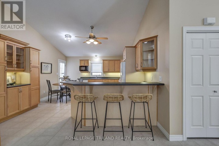 Photo 4 at 19 Oriole Lane, St. Thomas