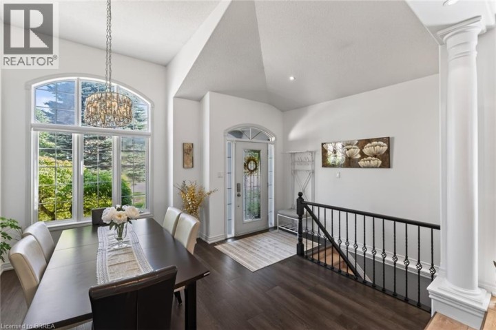 Photo 14 at 62 Varley Crescent, Mayfair, Brantford