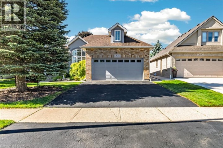 Photo 4 at 62 Varley Crescent, Mayfair, Brantford