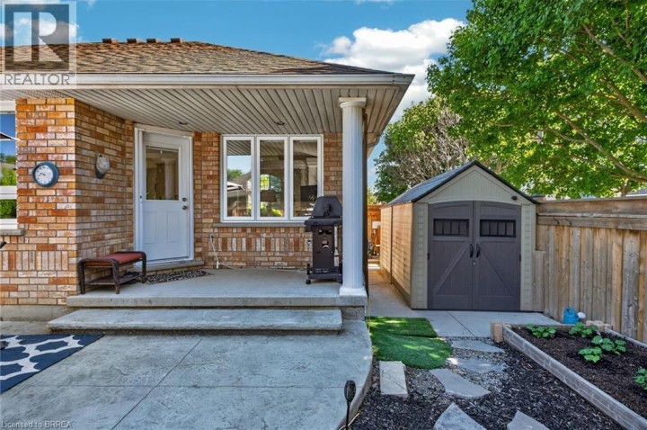 Photo 6 at 62 Varley Crescent, Mayfair, Brantford
