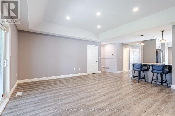 Photo 11 at 154928 15th Line, Ingersoll (Thamesford), Ingersoll