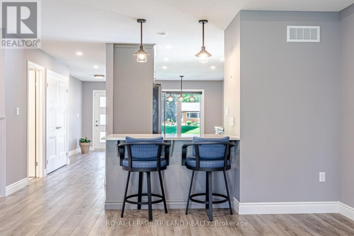 Photo 12 at 154928 15th Line, Ingersoll (Thamesford), Ingersoll