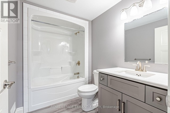 Photo 38 at 154928 15th Line, Ingersoll (Thamesford), Ingersoll