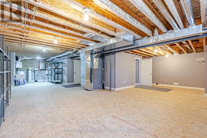 Photo 40 at 154928 15th Line, Ingersoll (Thamesford), Ingersoll