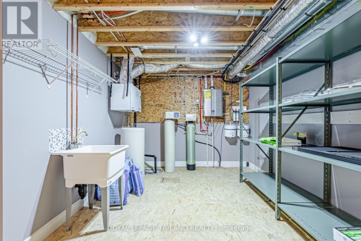 Photo 41 at 154928 15th Line, Ingersoll (Thamesford), Ingersoll