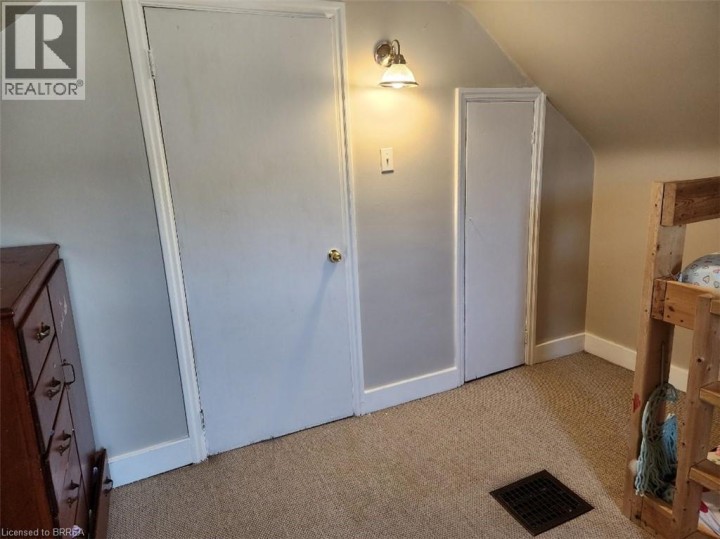 Photo 12 at 86 North Park Street, Terrace Hill, Brantford