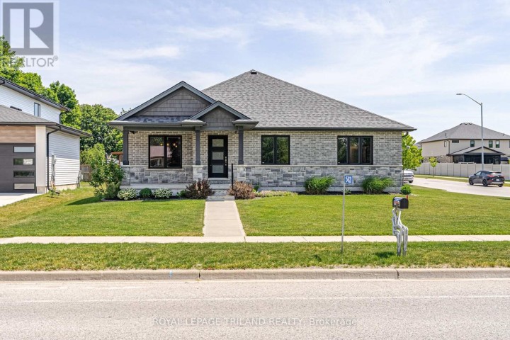 Photo 3 at 154928 15th Line, Ingersoll (Thamesford), Ingersoll